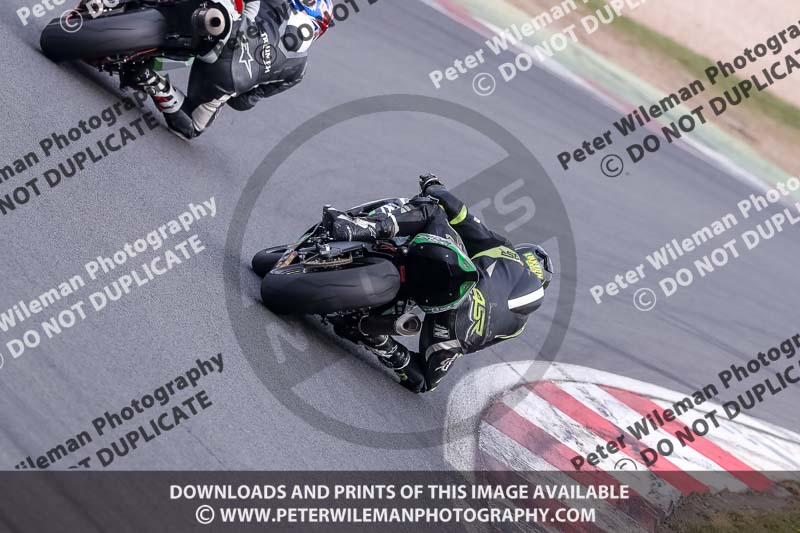 donington no limits trackday;donington park photographs;donington trackday photographs;no limits trackdays;peter wileman photography;trackday digital images;trackday photos